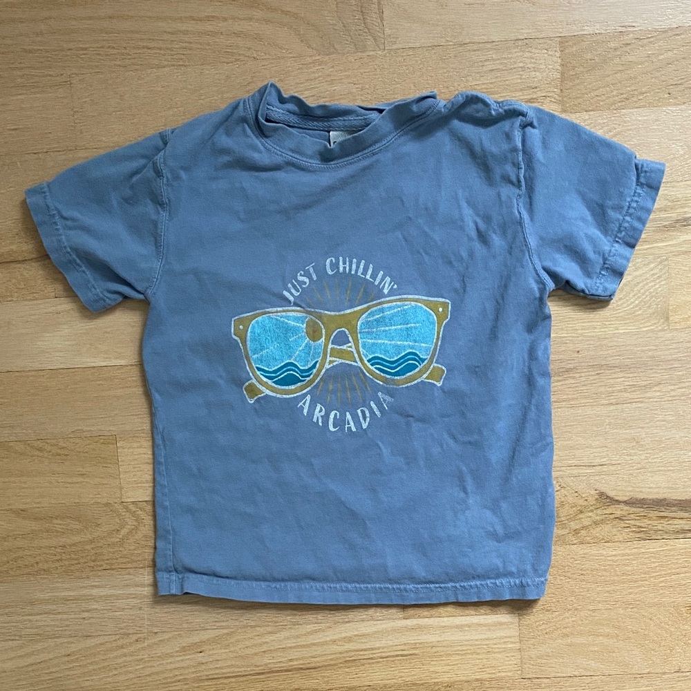 "Just Chillin' Arcadia" Arcadia Tee